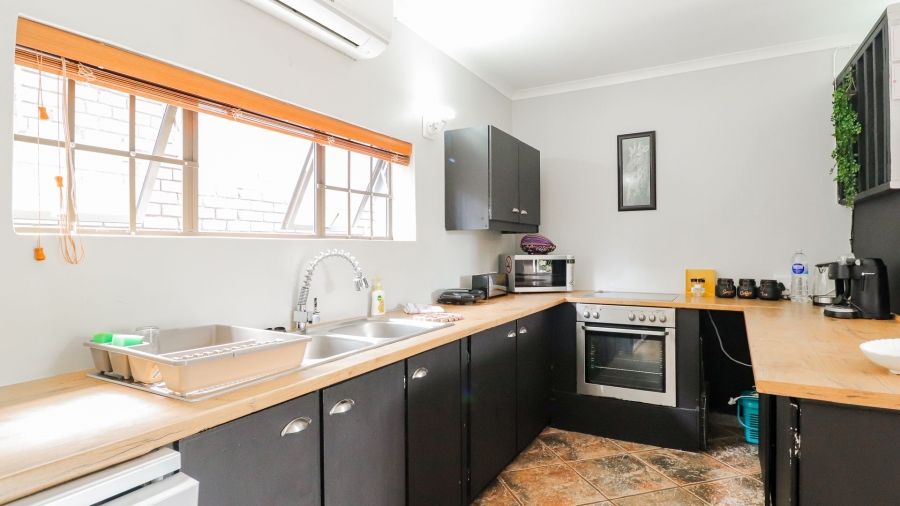  Bedroom Property for Sale in Dana Bay Western Cape